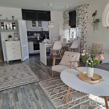 Bel-appartement-avec-terrasse Apartment